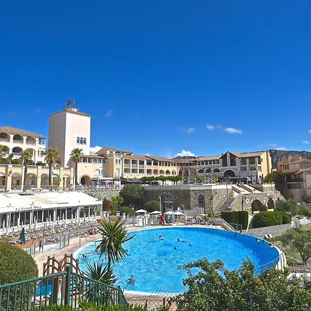 Apartamento Village Cap Esterel - L'esquinade-110 By Interhome